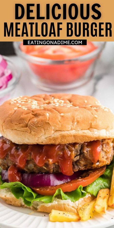 Meatloaf Sandwich Recipe, Meatloaf Patties, Simple Baked Beans Recipe, Meatloaf Burgers, Buffalo Cauliflower Recipes, Smash Burger Recipe, Easy Baked Beans, Meatloaf Sandwich, Delicious Meatloaf