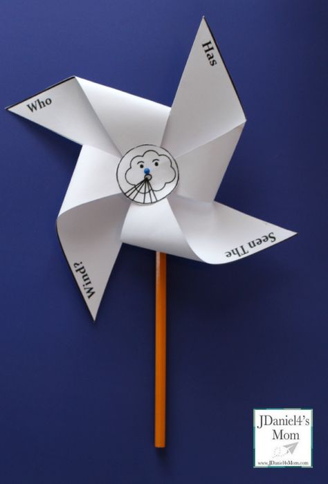 Windy and Cool Science Experiments with Free Printable Pinwheel Wind Activities For Kindergarten, Wind Activities For Preschool, Steam For Preschool, Wind Turbines Art, Teaching Aids For Maths, Weather Kindergarten, Weekly Themes, Science Club, Preschool Arts And Crafts