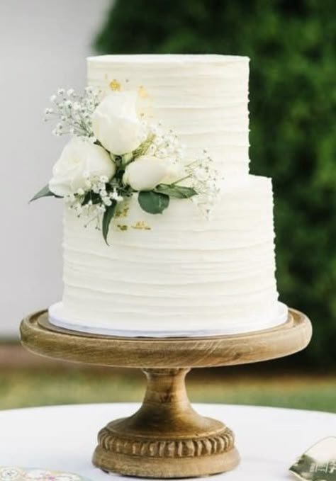 Wedding Cake Topper Flowers, Simple 2 Layer Wedding Cake, Simple Wedding Cake Decorating, Minimalist Wedding Cake Rustic, Small Wedding Cakes Two Tier, Two Tier Wedding Cake With Flowers, Simple Wedding Cake One Tier, 1 Tier Wedding Cake Simple, Wedding Cake Ideas 2 Tier