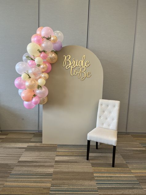 Bride To Be Decoration Ideas At Home, Simple Decoration At Home, Bride To Be Decorations, Simple Bridal Shower, Simple Bride, Simple Decoration, Decoration House, Be Simple, Bride To Be