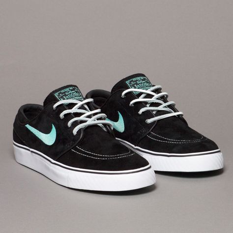 Nike "Tiffany" Janoskis Nike For Girls, Nike Stefan Janoski, White Nike Shoes, Blond Amsterdam, Build A Fort, Sneakers Fashion Outfits, Stefan Janoski, Mens Skate Shoes, Casual Footwear