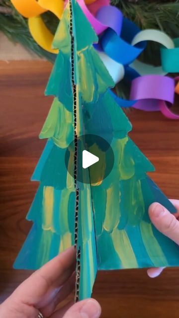 Cardboard Christmas Trees, Cardboard Christmas Tree, Cardboard Christmas, Christmas Art Projects, 3d Christmas Tree, 3d Tree, How To Make Christmas Tree, Christmas Tree Art, Black Christmas Tree