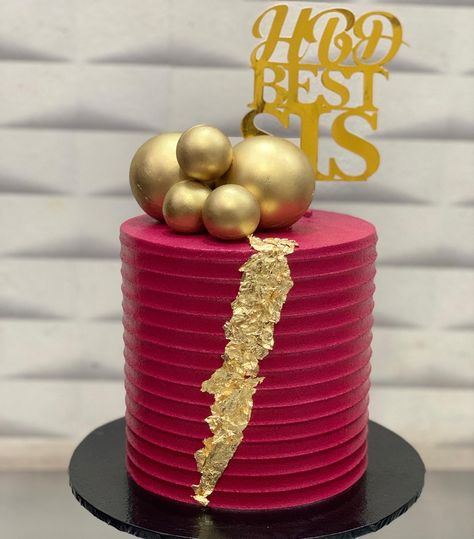 Lady Cake Ideas Birthdays, Picture Of Cake Birthday, Simple Plain Cake Design, Sansrival Cake Design, Unisex Cake Design, Buttercream Cake Designs Birthday Women, Cakes For Moms Birthday, Simple Fondant Cake Design, Cake Pictures Aesthetic