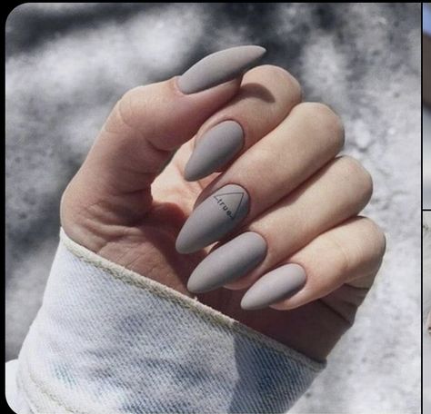 Nails Grey And White, Burgendy Nails, Oxblood Nails, Coffen Nails, Magenta Nails, Champagne Nails, Grey Nail, Grey Nails, Mauve Nails