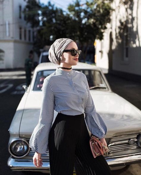 Stunning Outfits To Wear With Hijab (26) Palazzo Outfit Ideas, Casual Dresses For Summer, Turban Mode, Turban Outfit, Hijabi Mode, Palazzo Outfit, Outfit Ideas Hijab, Hijab Stile, Hijab Turban Style