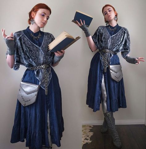 Blue Wizard Robe, Blue Renfaire Outfit, Mage Fantasy Outfit, Modern Steampunk Outfits, Blue And Blue Outfit, Blue Ren Faire Outfit, Female Wizard Costume, Cold Fantasy Clothes, Dragon Rider Clothes