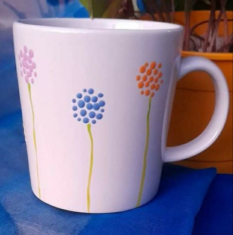 Pottery Painting Flowers Easy, Pottery Painting Mugs Simple, Color Me Mine Ideas Inspiration Easy, Paint Your Own Mug Ideas, Ceramic Mug Painting Ideas Easy, Easy Mug Painting Ideas, Mug Painting Ideas Easy, Tea Party Activities, Paint A Pot