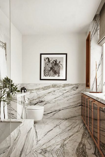 Spaces | La Boheme | Bloglovin’ Luxury Penthouse Design, Bathroom With Marble, Marble Walls, Marble Bathroom Designs, White Marble Bathrooms, Marble Bath, Luxury Penthouse, Bathroom Themes, Bad Inspiration