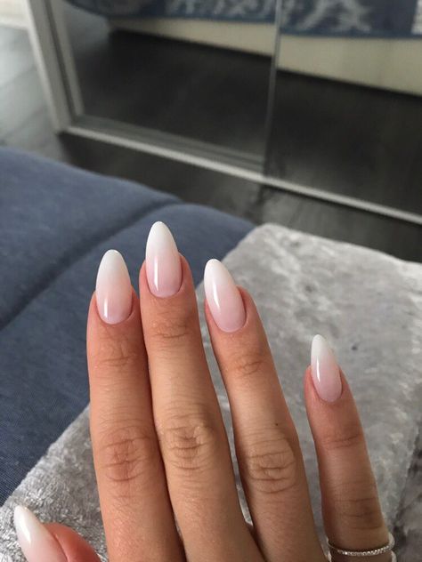 Proposal Nails Ideas Almond, Future Nails, Kutek Disney, Unghie Sfumate, Her Nails, Casual Nails, Oval Nails, Neutral Nails, Girls Nails