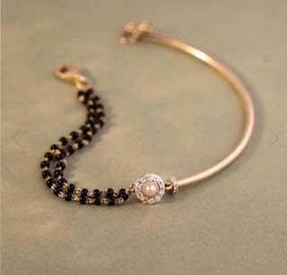 Mangalsutra Necklace Gold, Gold Hand Mangalsutra Designs, Black Beads Hand Bracelet Gold, Diamond Mangalsutra Bracelet, Mangal Sutra Bracelet Design, Bracelet Mangalsutra Designs, Black Beads Bracelet Gold For Women, Mangalsutra Bracelet Designs Gold, Hand Bracelet Gold For Women