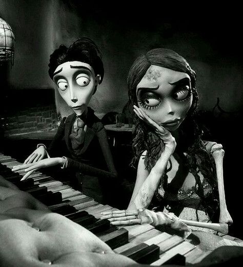 Tim Burton Corpse Bride, Tim Burton Characters, Tim Burton Style, Tim Burton Art, Tim Burton Films, Tim Burton Movie, Bonham Carter, Helena Bonham Carter, Corpse Bride