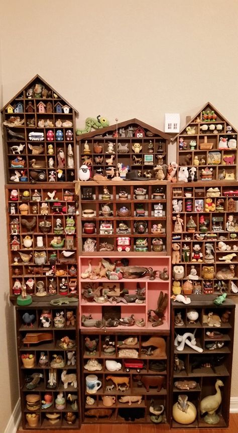 Collection Wall Display, Displaying Collections On Shelves, Collectibles Display Ideas, Printer Tray, Shadow Box Memory, Knick Knack Shelf, Printers Drawer, Crate Diy, Miniature Display