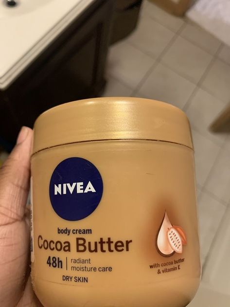 Vaseline Body Butter, Nivea Moisturizer, Nivea Cocoa Butter, Nivea Products, Cocoa Butter Cream, Hair Moisturizer, Basic Skin Care Routine, Shower Skin Care, Healthy Skin Tips