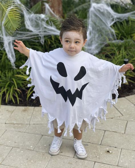 Holloween Costumes For Kids, Kids Grinch Costume, Easy Ghost Costume, Kids Halloween Costume Ideas, Ghost Costume Kids, Easy Kids Costumes, Easy Diy Kids, Diy Baby Halloween Costumes, Halloween Diy Kids