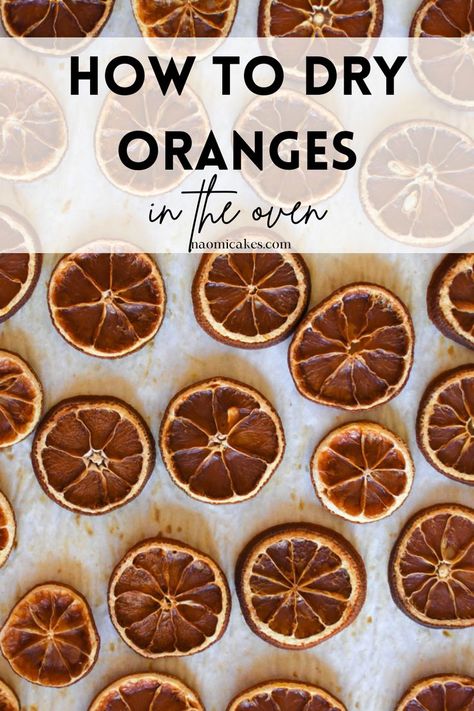 This easy tutorial will teach you how to make dried oranges at home, in the oven for homemade Christmas ornaments or potpurri. Vintage Traditional Christmas, Dry Oranges, Orange Christmas Decor, Porch Christmas Decorations, Xmas Drinks, Homemade Potpourri, Orange Ornaments, Traditional Christmas Decor, How To Make Orange