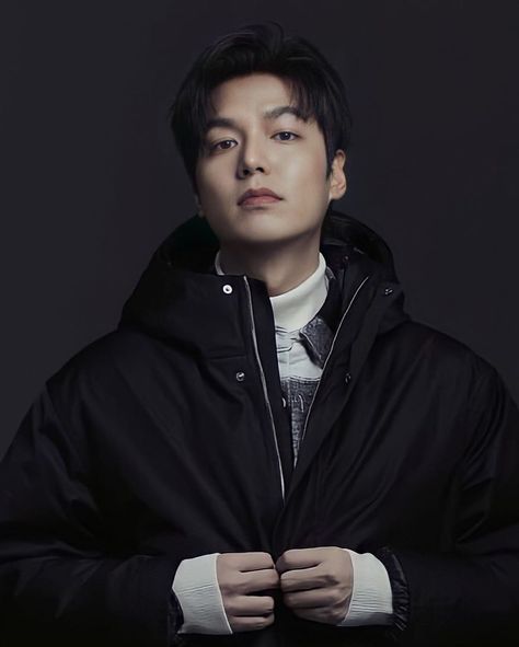 Boss Photoshoot, Le Min Hoo, Lee Min Ho Images, Pot Pie Casserole, Chicken Pot Pie Casserole, Lee Min Hoo, Lee Min Ho Photos, The King Eternal Monarch, Eternal Monarch