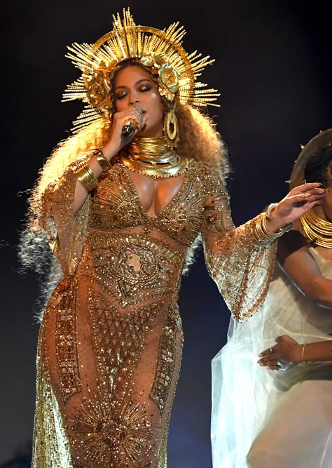 The singer's much-anticipated return to the GRAMMYs stage began with a special introduction by Tina Knowles. Grammys 2017, Blue Ivy Carter, Hearts Dress, King B, Beyonce Knowles Carter, Beyonce Style, Ellie Saab, The Blacker The Berry, Beyoncé Giselle Knowles-carter