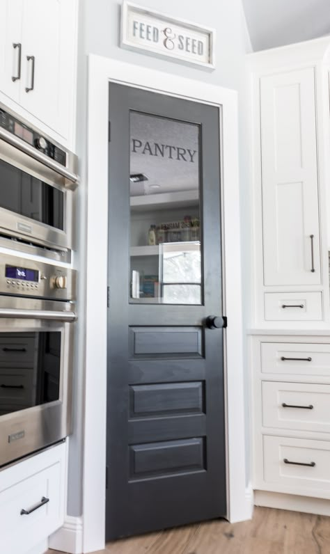 Pantry Door Ideas, Kitchen Pantry Doors, House Pantry, Glass Pantry Door, Glass Pantry, Farmhouse Pantry, Pantry Room, Pantry Remodel, Farmhouse Kitchen Remodel