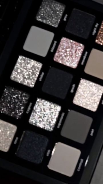 GingerEyeshadow on Instagram: "I can't get over how beautiful the new Natasha Denona Midi Xenon palette is ✨️ Did you pick this one up? I can never say no to cool tones! @natashadenona @natashadenonabeauty Natasha Denona Midi Xenon Eyeshadow Palette - ND Eyeshadow Palette - Cool Tones - Cool Toned Makeup - Grey Eyeshadow - Silver Eyeshadow - Glittery Makeup - Sparkle Sparkle - Festive Makeup - Holiday Makeup - Eyeshadow Palette Collection - Beauty Collection - Smokey Eye #natashadenona #natashadenonapalette #natashadenonamidixenon #xenon #xenonpalette #natashadenonabeauty #natashadenonaxenon #cooltones #cooltonedpalette #greyeyeshadow #greymakeup #smokeyeye #smokyeyes #festivemakeup #lookfantastic #cultbeauty #sephora #sephorauk #sparkle #sparklesparkle #closeup" Eyeshadow Silver, Natasha Denona Retro Glam Palette, Grey Eyeshadow Palette, Glam Palette Natasha Denona, Grunge Eyeshadow Palette, Glittery Eyeshadow Palette, Natasha Eyeshadow Palette, Natasha Denona Eyeshadow Palette, Glittery Eyeshadow