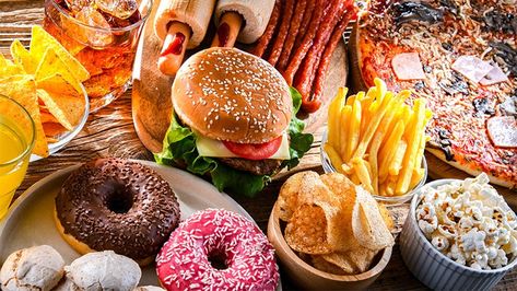 UPFs an Independent Risk Factor for Poor Brain Health American Fast Food, High Fat Foods, Unprocessed Food, Processed Meat, Idee Pasto Sano, Unhealthy Food, Okra, Food Market, Daily Meals