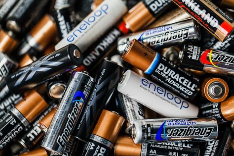 Best AA batteries for photography Batteries Aesthetic, Battery Photography, Photo Tips And Tricks, Beach Wall Collage, Phone Wallpaper Images, Wallpaper Images, Camping Survival, Photo Tips, Aa Batteries