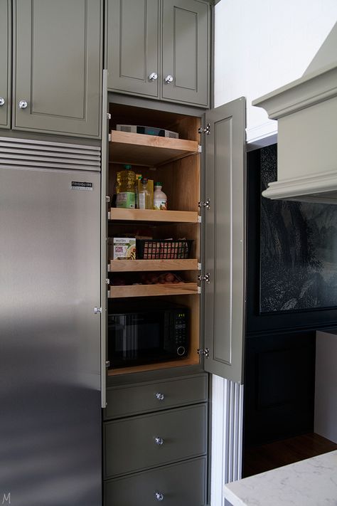 Hidden Microwave, Small Kitchen Appliance Storage, Small Kitchen Remodeling, Kitchen Remodel Tips, Microwave Cabinet, Appliance Storage, Kitchen Appliance Storage, Hidden Kitchen, Small Kitchen Organization