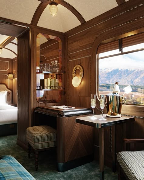 First Class Travel, Train Aesthetic, Luxury Trains, Simplon Orient Express, Love Hotel, All Inclusive Trips, Train Design, Train Room, Train Tour