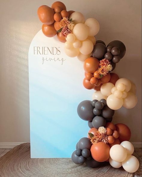 Thanksgiving Friendsgiving Decorations, Easy Thanksgiving Photo Backdrop, Rust Balloon Garland, Cousingiving Decorations, Thanksgiving Arch Backdrop, Fall Party Balloon Arch, Neutral Fall Balloon Garland, Thanksgiving Back Drop Decorations, Thanksgiving Birthday Decorations