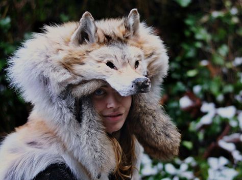 Wolf Headdress, Viking Cosplay, Wolf Hat, Wolf Costume, Wolf Mask, Arctic Wolf, Wolf Spirit Animal, Wolf Head, Black Wolf