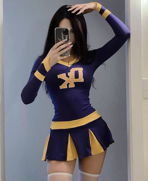 Classy Halloween Costumes, Pretty Halloween Costumes, Trendy Halloween Costumes, Pretty Halloween, Jennifer's Body, Cheerleading Outfits, Halloween Costume Outfits, Costume Inspo, Trendy Halloween