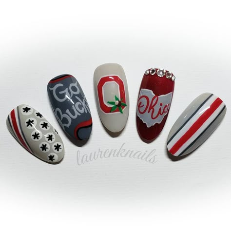 Ohio State Buckeyes Nails Art, Buckeye Nails Ohio State, Ohio State Nail Art, Osu Buckeye Nails, Ohio State Football Nails, Ohio State Nails Buckeyes, Osu Nails Buckeyes, Ohio State Buckeyes Nails, Ohio State Nails Designs