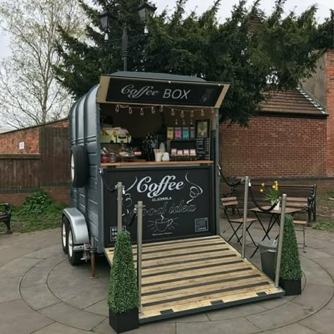 Coffee Food Truck, Mobile Coffee Shop, Coffee Van, Coffee Trailer, Travel Bar, Mobile Coffee, Food Cart Design, Horse Box, Coffee Box