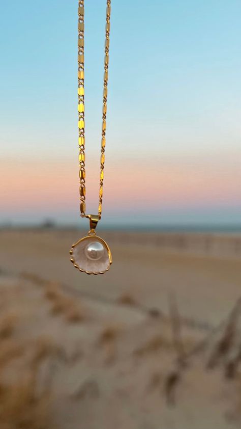 Surf Jewelry, Inexpensive Jewelry, Beachy Jewelry, Preppy Jewelry, Pretty Jewelry Necklaces, Seashell Jewelry, Jewelry Accessories Ideas, Dope Jewelry, Classy Jewelry