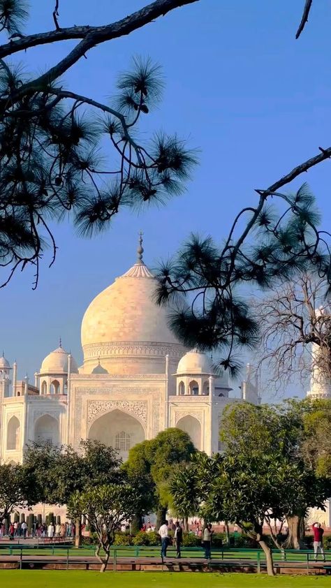 Aesthetic Taj Mahal, Taj Mahal Aesthetic, Taj Mahal Photography, Karan Aujla Instagram, تاج محل, Crying Photography, Al Qur'an Photography, India Travel Guide, Front Page Design