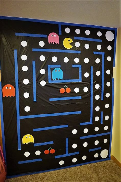 1990s Birthday Party Theme, Paper Ghosts, Pac Man Party, Pacman Game, Decades Party, 80s Party Decorations, 80s Birthday Parties, 80s Birthday, Throwback Party