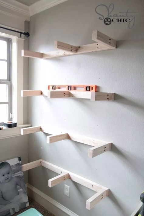 Floating Shelf Plans, Shelves Diy, Floating Shelves Diy, Estantes Flotantes, Diy Holz, Floating Shelf, Diy Shelves, House Projects, Diy Home Improvement