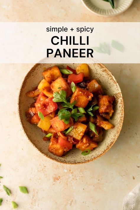 This easy chilli paneer recipe features crispy cubes of fried paneer, peppers and onions in a spicy and tangy gravy. Chilli Paneer Recipe, Fried Paneer, How To Make Chilli, Easy Chilli, Gluten Free Chilli, Fried Peppers, Chilli Paneer, Paneer Recipe, Healthy Plant Based Recipes