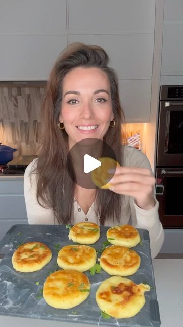 2 Ingredient Stuffed Potato Cakes, Cheese Stuffed Potato Cakes, Stuffed Potato Cakes, Potato With Cheese, Potato Bread Recipe, Stella Drivas, Perfect Potatoes, Food Substitutions Healthy, Potato Breakfast Recipes