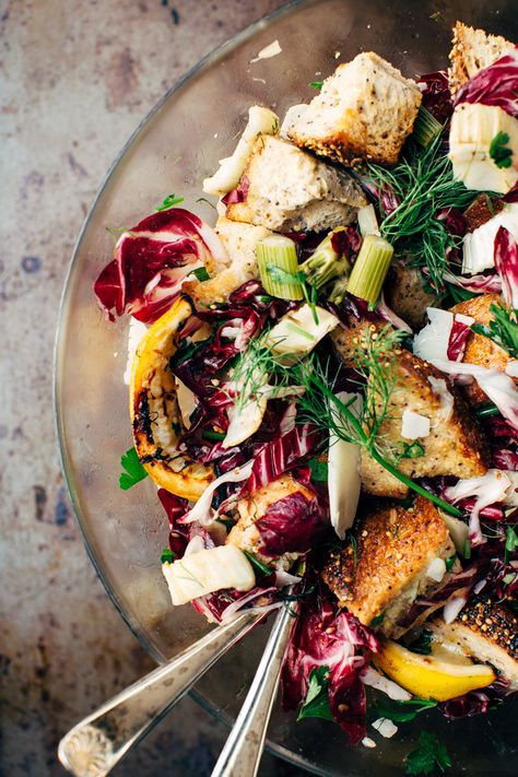 Roasted Fennel Panzanella + a Giveaway! Roasted Fennel Salad, Salad With Olives, Healthy Picnic Foods, Healthy Picnic, Yummy Bread, Roasted Fennel, Manchego Cheese, Beautiful Salad, Bread Salad