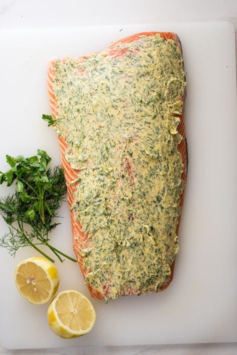 Garlic And Herb Salmon, Salmon Butter Recipes, Herbed Salmon Recipes, Salmon Herb Butter, Herb Roasted Salmon, Herb Crusted Salmon Recipes, Salmon Herb Recipes, Herb Butter For Salmon, Baked Salmon Side Dishes