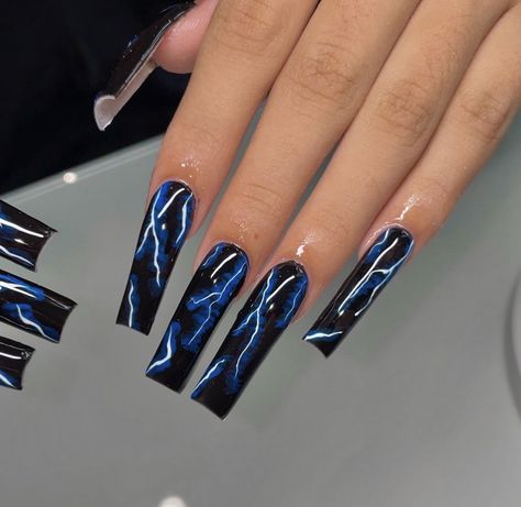 Red Black And Blue Nails, Black White And Blue Nails, Goth Nails Blue, Long Dark Blue Nails, Creative Acrylic Nail Designs, Blue And Black Nail Ideas, Dark Blue And Black Nails, Royal Blue And Black Nails, Blue And Black Nails Designs