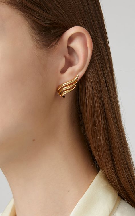 Classy Earrings Gold, Pearcing Ear Earrings, Women Earrings, Earring Gold, Ear Piercings Placement Chart Baddie, Love Symbol, Women's Jewelry, Minimalist Gold Jewelry, Ear Ring