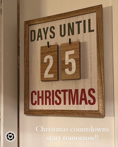 Days Until Christmas Sign Diy, Christmas Count Down, Christmas Countdown Ideas, Count Down Calendar, Countdown Calendar Diy, Diy Christmas Countdown, Rein Deer, Countdown Ideas, Christmas Countdown Diy