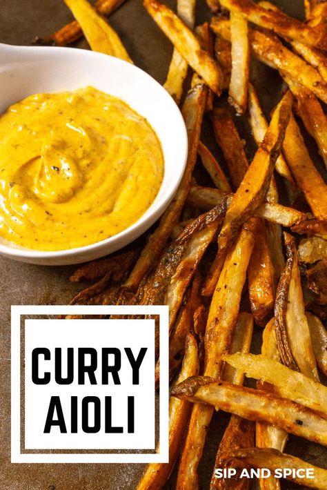 Curry Aioli, Homemade Aioli, Aioli Sauce, Benefits Of Organic Food, Aioli Recipe, Vegetarian Curry, Fries In The Oven, Homemade Sauce, Adobo