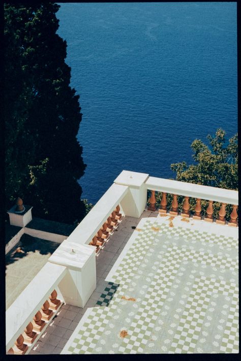 The Young Italian Photographers That Best Capture Italy’s Essence - Italy Segreta Breakfast In Italy, Villa Astor, Italian Palazzo, Taormina Italy, Italian Beach, Neoclassical Art, Mood Bored, Study Interior Design, Plant Outdoor