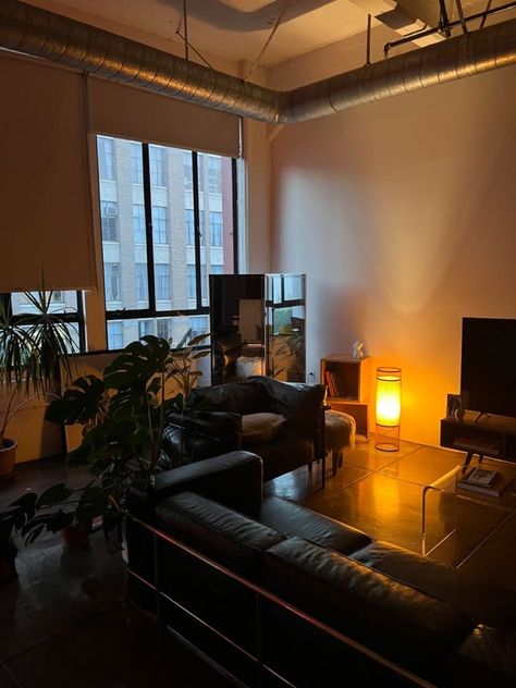 Loft Apartment Lighting Ideas, Loft Apartment Aesthetic Modern, Vintage Loft Decor, Musician Loft Apartment, Dark Loft Aesthetic, Artistic Apartment Aesthetic, Loft Apartment Aesthetic Minimalist, Low Lighting Apartment, La Loft Apartments