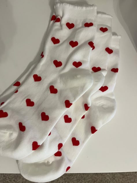 Cute Heart Socks, Love Heart Socks, Heart Print Socks, Winter Socks Women, Heart Socks Aesthetic, Cute Socks Aesthetic, Sock Aesthetic, Vday Basket, Valentine Socks