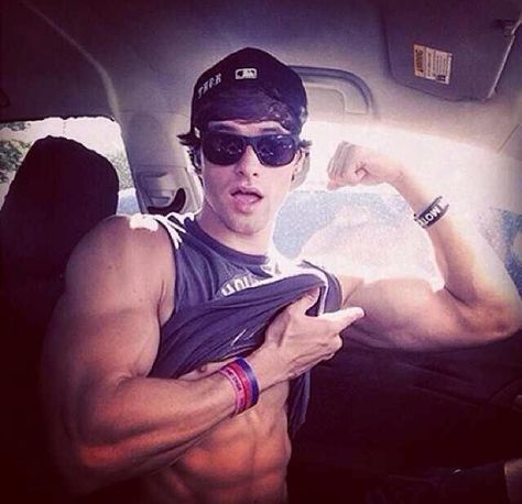 Rawr V Lines, Ray Ban Wayfarer, Ray Ban Aviator, Hot Damn, Arnold Schwarzenegger, Flexing, Country Boys, Man Candy