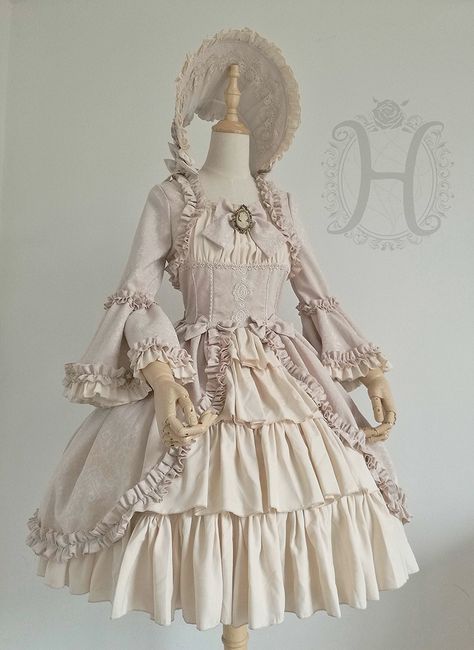 Henrietta -Antique Victorian Doll- Vintage Classic Lolita OP Dress (Long Version) Victorian Era Dresses, Op Dress, Lolita Outfits, Classic Lolita, Old Fashion Dresses, Victorian Dolls, Old Fashion, Lolita Dress, Gothic Lolita