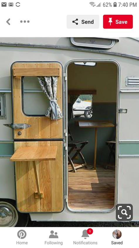 Astuces Camping-car, Caravan Vintage, Caravan Life, Caravan Makeover, Caravan Ideas, Vintage Camper Remodel, Kombi Home, Camper Reno, Camper Trailer Remodel